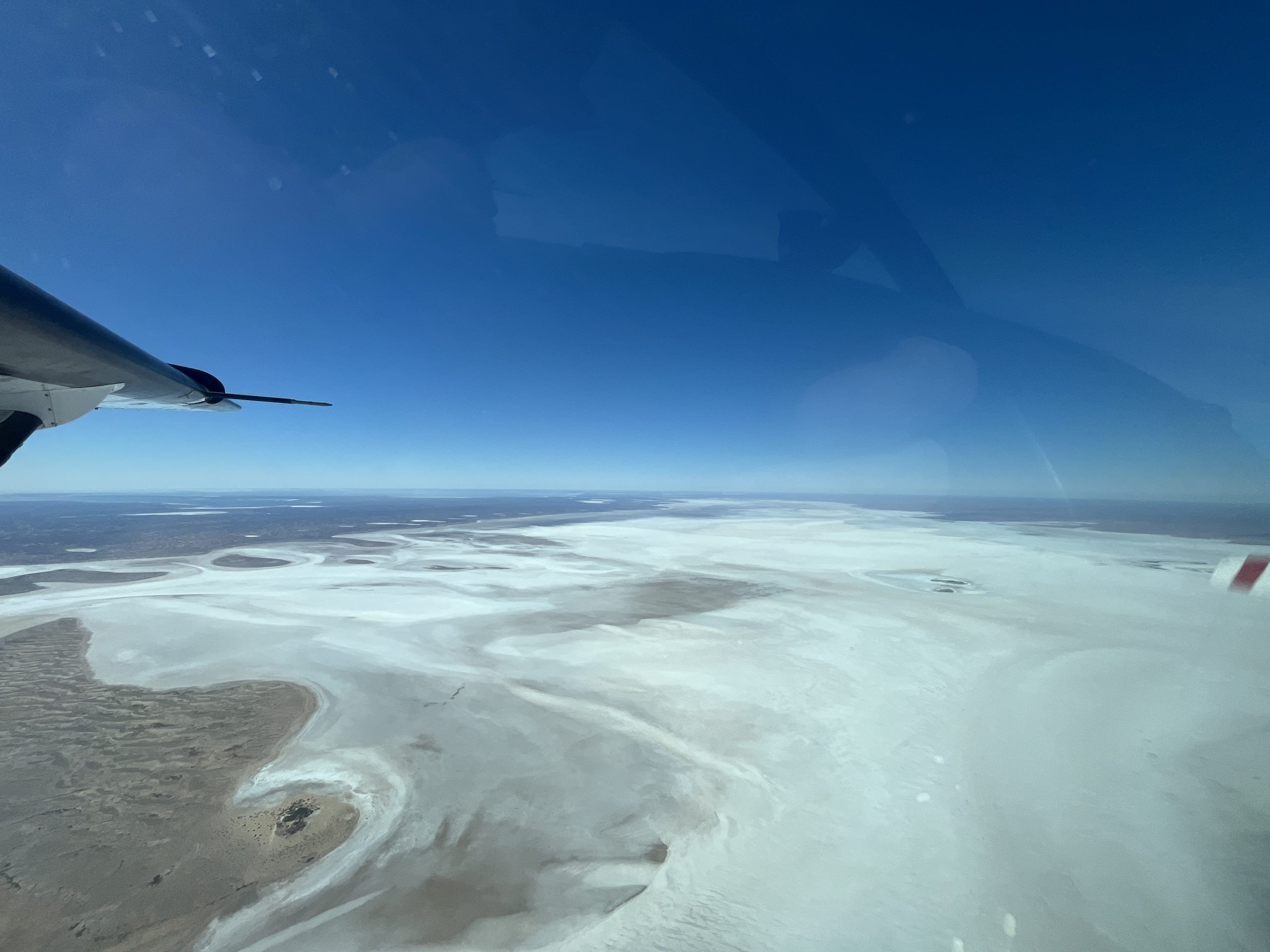 Flights Services - Flying over Lake Eyre