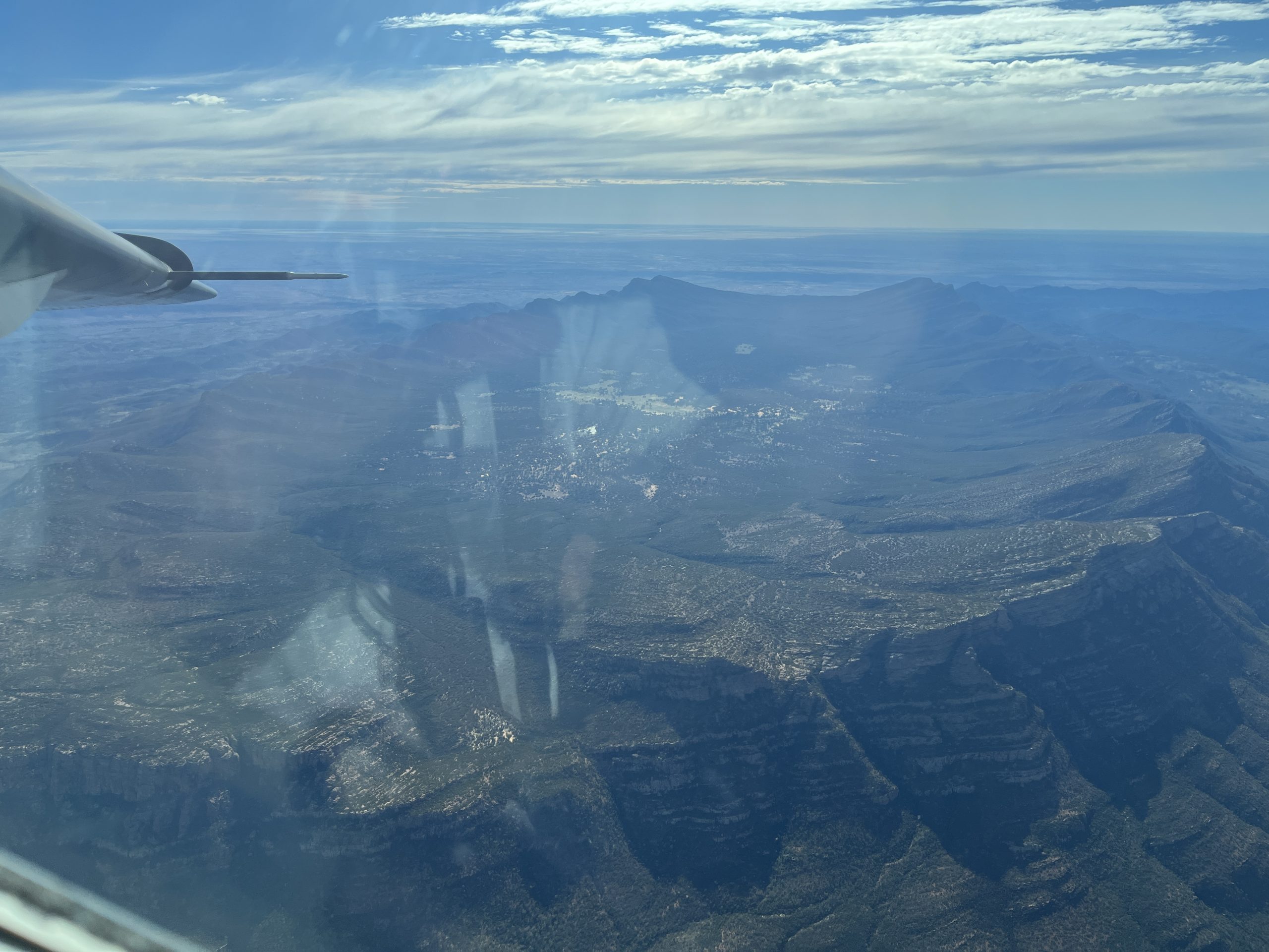 Flights Services - Flying over Flinders Ranges